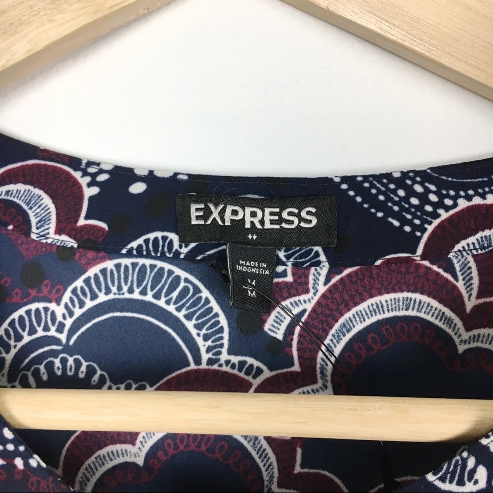 New Express Dark Blue & Burgundy Cloud Tunic Top M - Picture 5 of 7